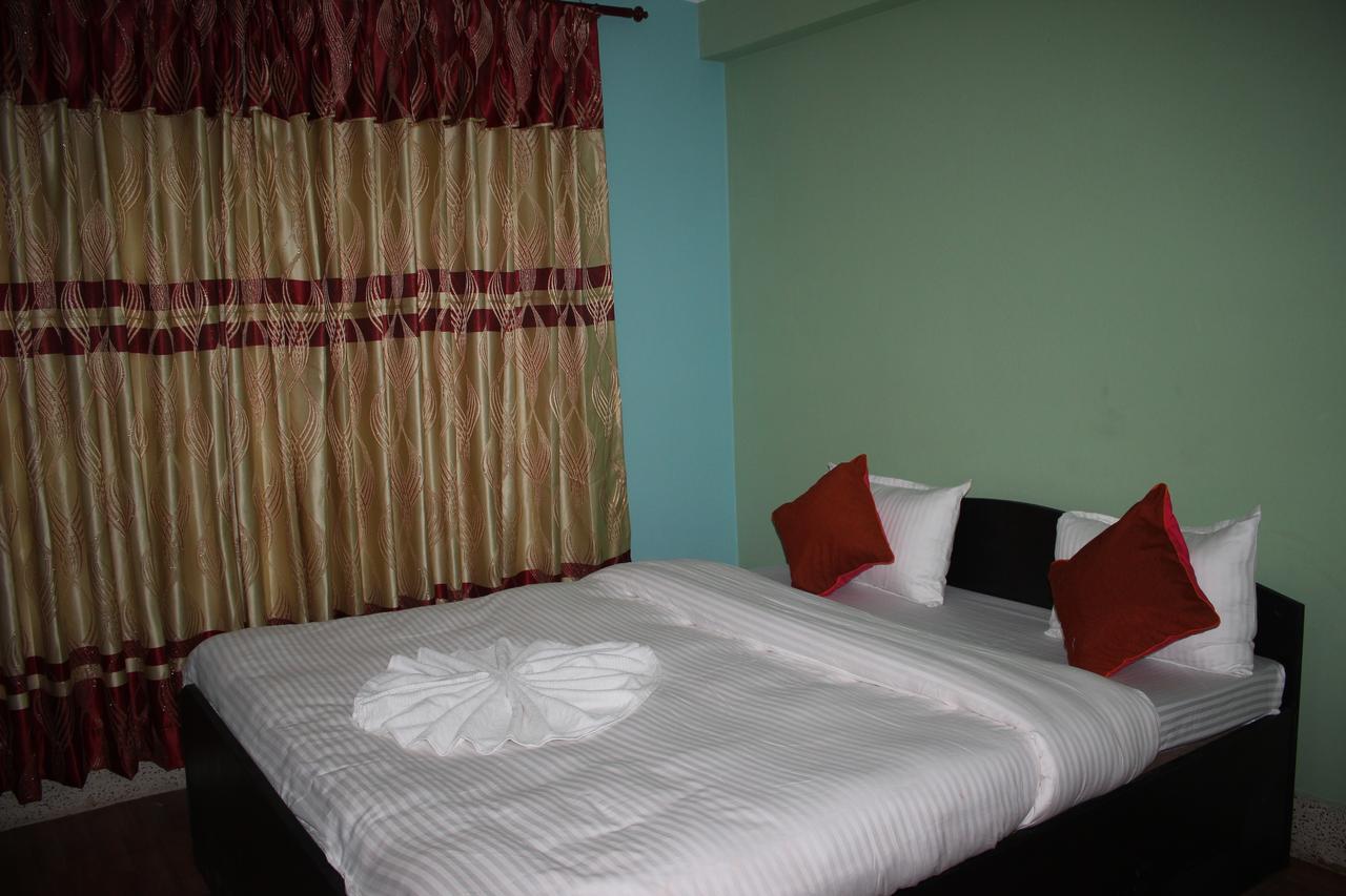 Travellers Dorm Bed & Breakfast Katmandu Kültér fotó