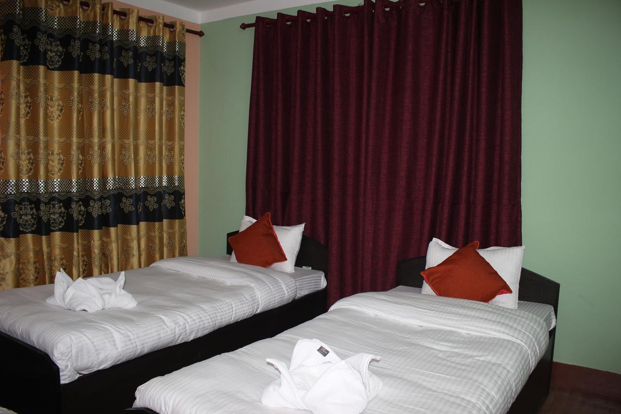 Travellers Dorm Bed & Breakfast Katmandu Kültér fotó