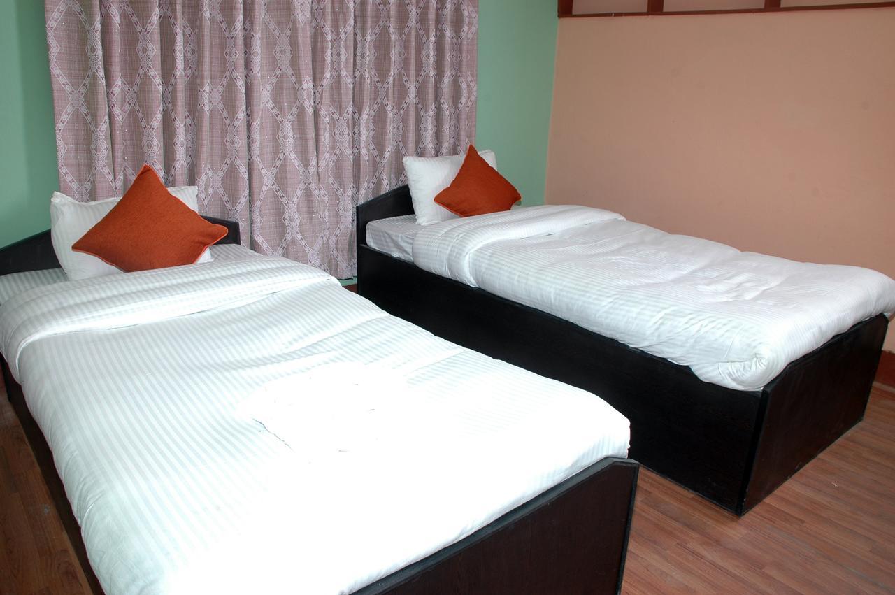 Travellers Dorm Bed & Breakfast Katmandu Kültér fotó