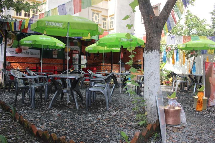 Travellers Dorm Bed & Breakfast Katmandu Kültér fotó