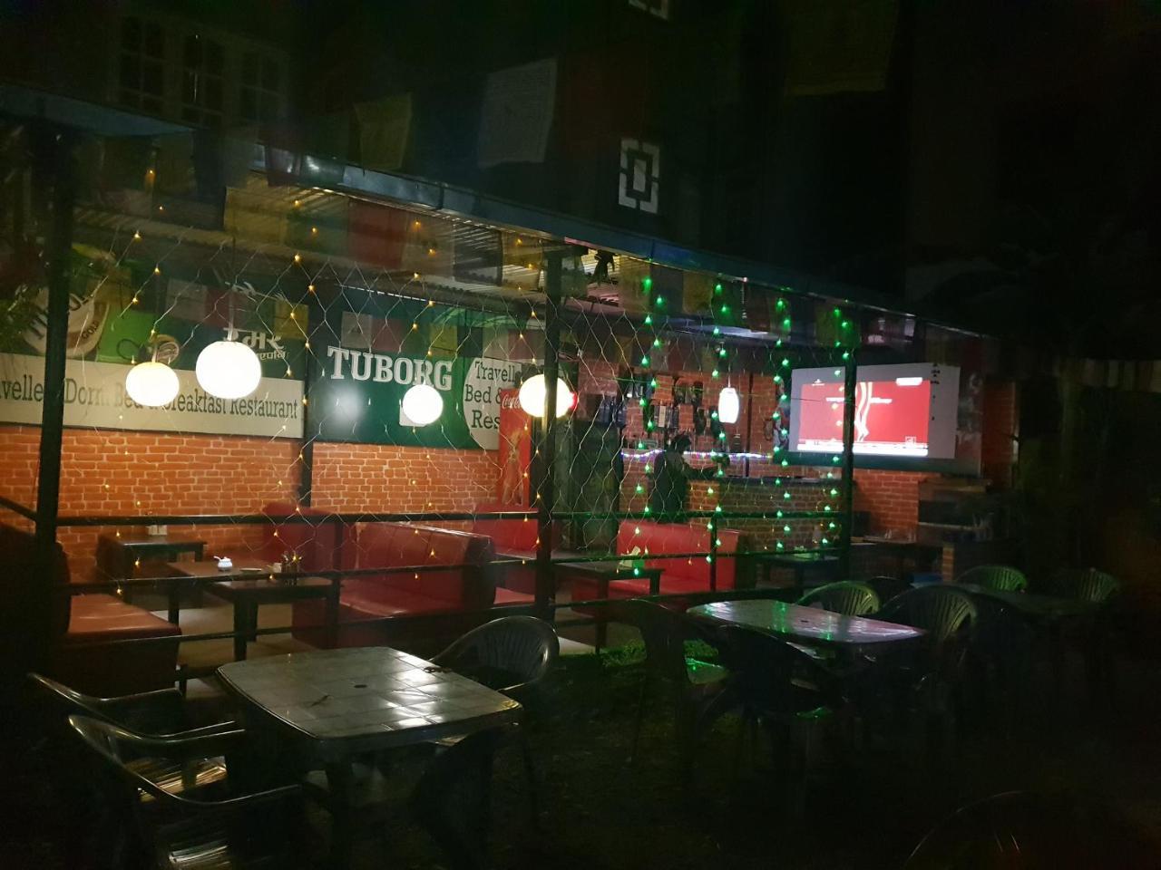 Travellers Dorm Bed & Breakfast Katmandu Kültér fotó